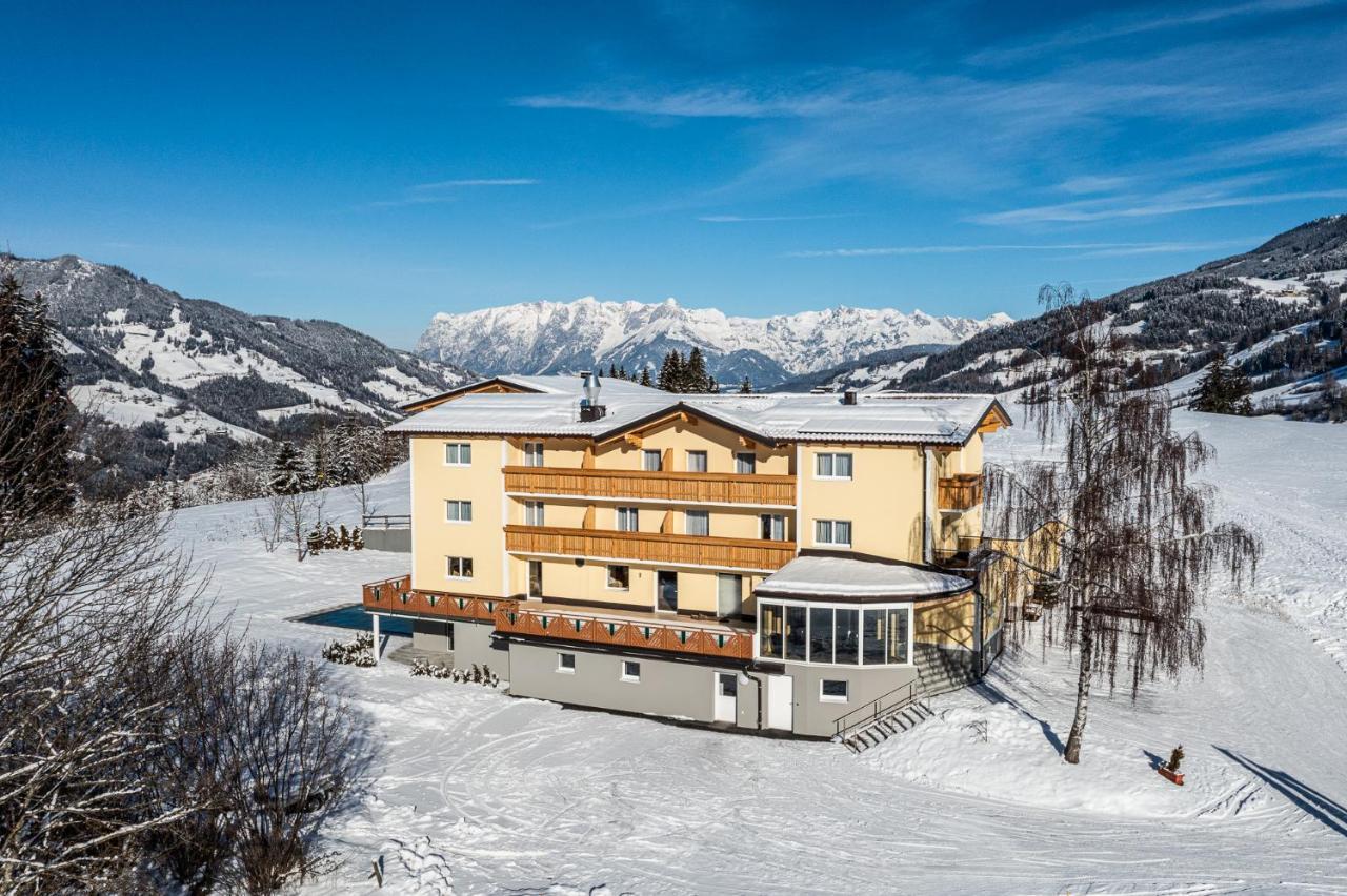 Hotel Der Alpenblick à Sankt Johann im Pongau Extérieur photo