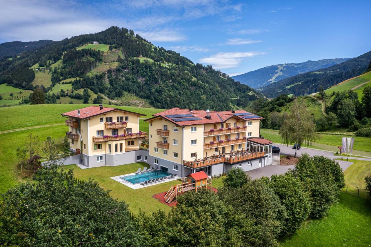 Hotel Der Alpenblick à Sankt Johann im Pongau Extérieur photo