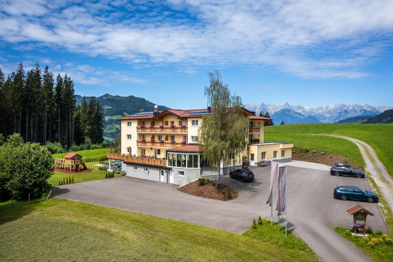 Hotel Der Alpenblick à Sankt Johann im Pongau Extérieur photo